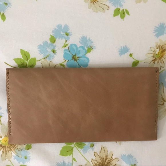 Handmade Genuine Leather Wallet - Picture 5 of 5